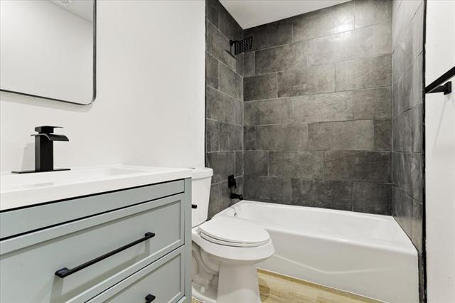 Building Photo - 2149 Willow Pl