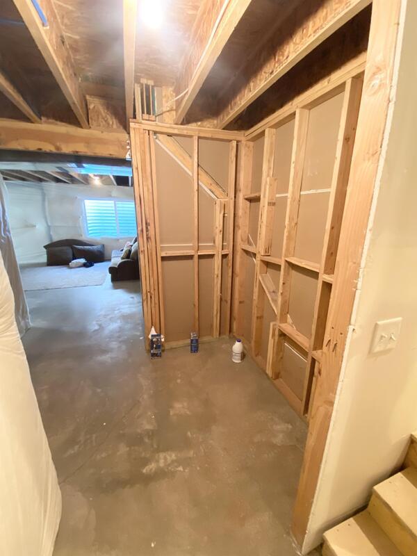 Building Photo - 521 N 20 W
