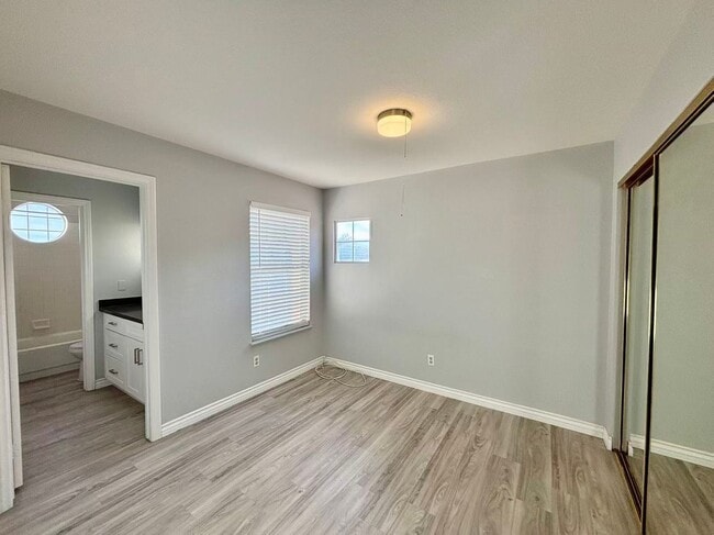 Building Photo - Beautiful 4 bedroom house in Summerlin