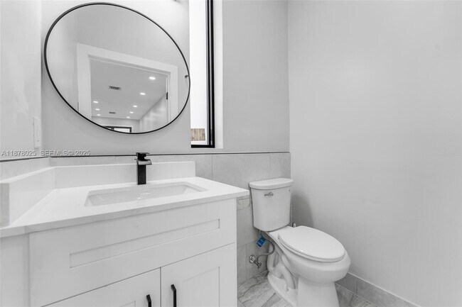 Building Photo - 1962 NW 107th St