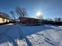 Building Photo - 6617 Parrish Ave