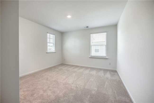 Building Photo - 49 Kestrel Dr
