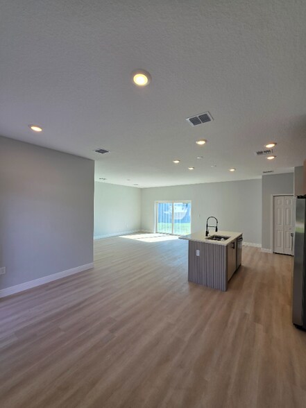 Building Photo - 22561 Alcorn Ave