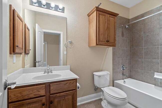 Building Photo - 202 Sunrise Ridge Cove
