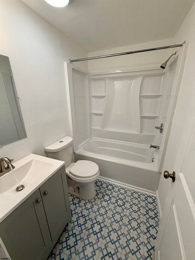 Building Photo - 214 Atlantic Ave