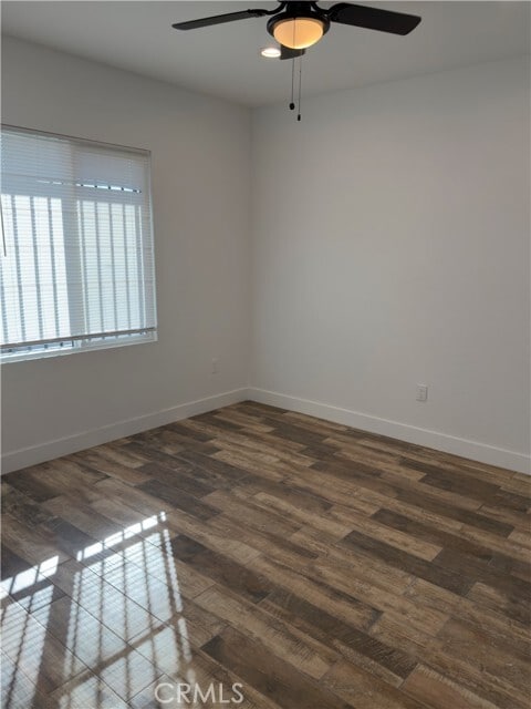 Building Photo - 523 W 78th St