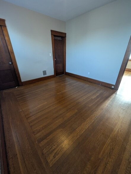 Building Photo - 139 Beacon Ave