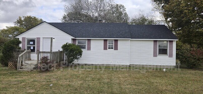 Primary Photo - 7233 Adams Ctr Rd