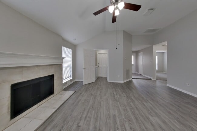 Building Photo - 18311 Autumn Trails Ln