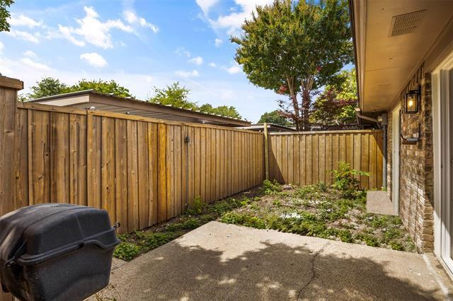 Building Photo - 10720 Pagewood Dr