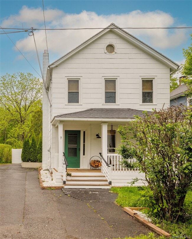 Primary Photo - 7 Feroe Ave