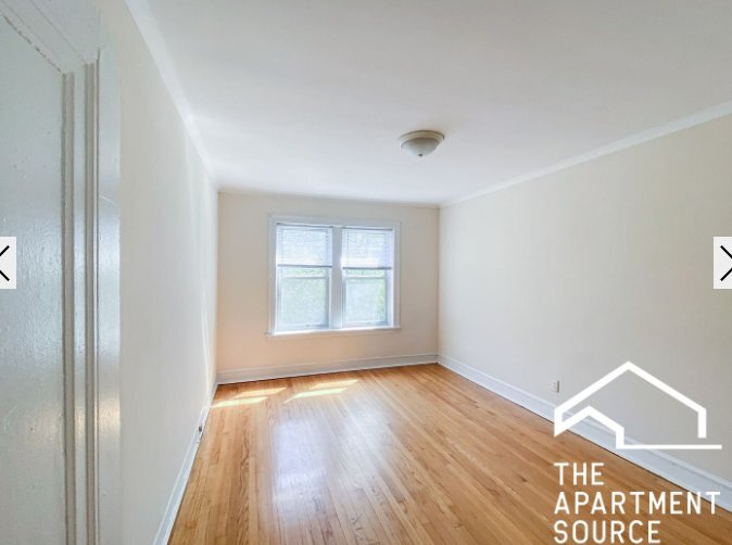 Building Photo - 5036 N Wolcott Ave