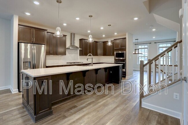 Building Photo - 4023 Dorseys Rdg Sq