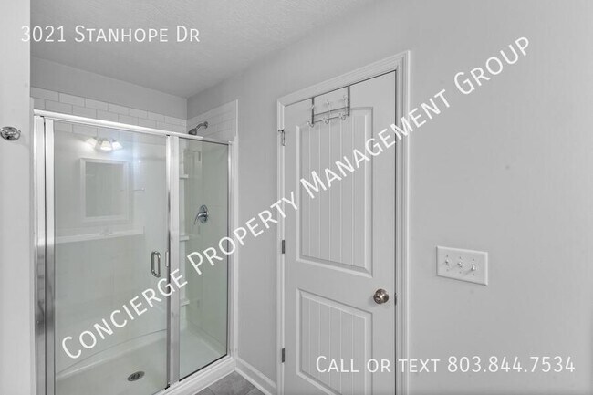 Building Photo - 3021 Stanhope Dr