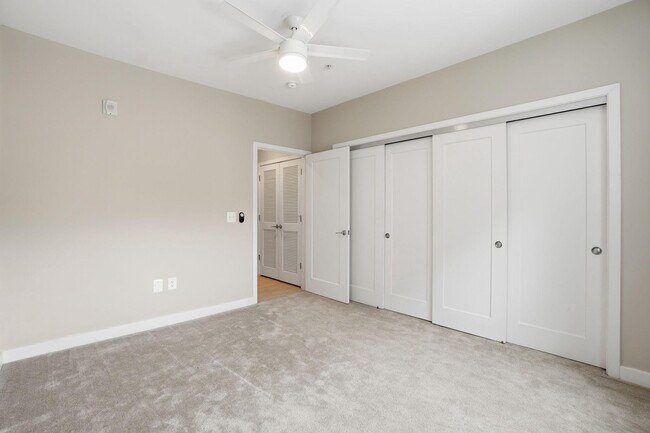 Building Photo - 989 S Buchanan St