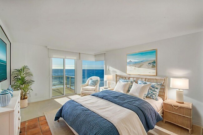 Building Photo - Stunning Ocean Front Oasis! 3 bedroom 2 bath condo with private steps to beach!