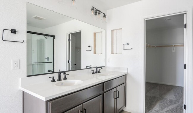 Building Photo - 1026 Arneis Pl