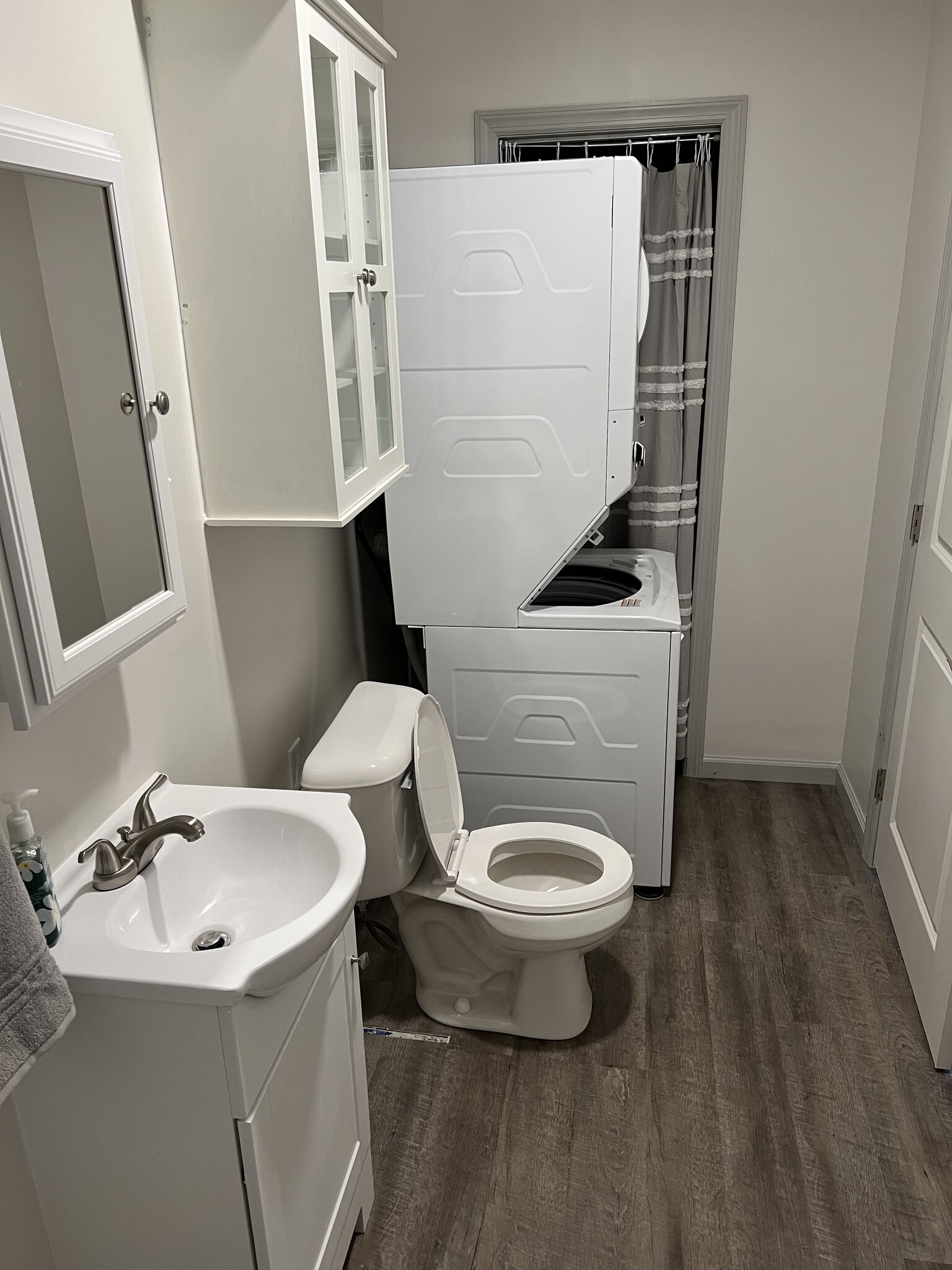 Building Photo - 19 Hammond Ln