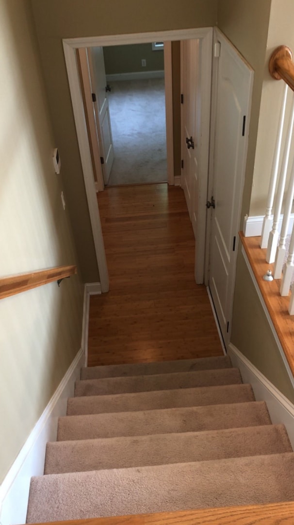 Building Photo - 211 Cullom Way