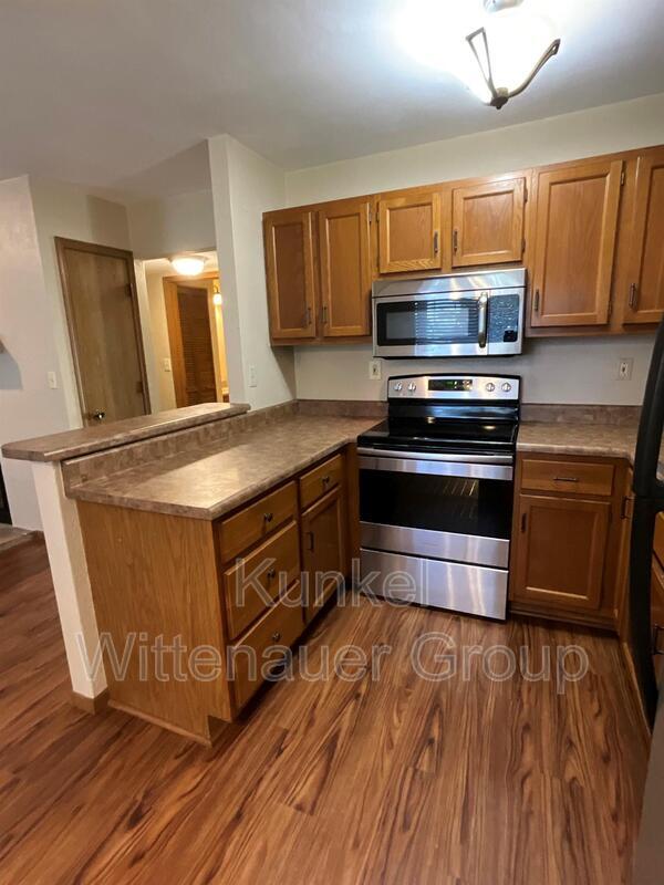 Building Photo - 173 Eagle Ridge