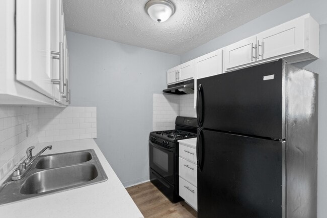 Building Photo - Terrace Court Apartments