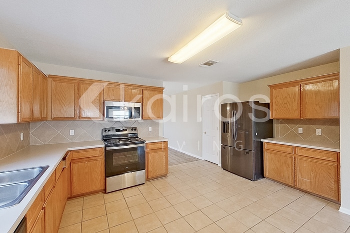 Building Photo - 3601 Starfish Dr