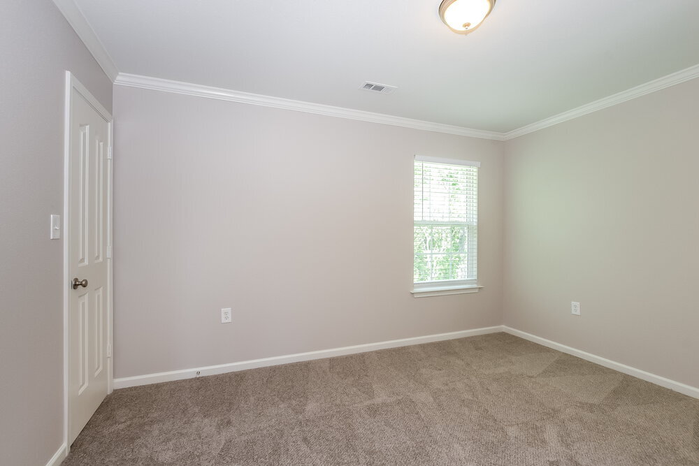 Building Photo - 1413 Jordans Pond Ln
