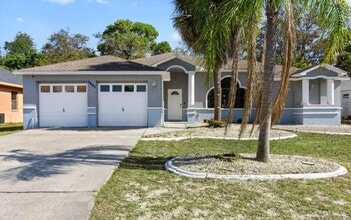 Building Photo - 4405 Plumosa St