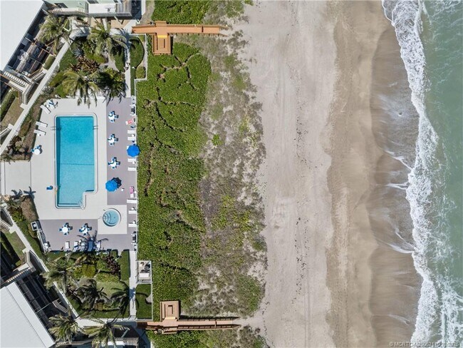 Building Photo - 2355 NE Ocean Blvd