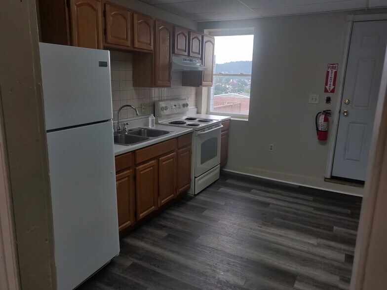 Building Photo - 1108-1112 Butler St