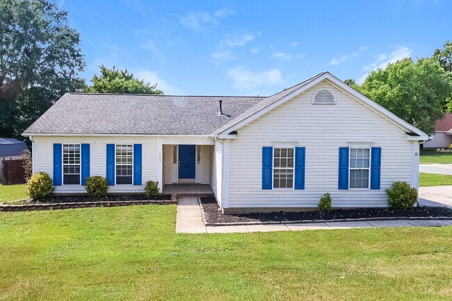 Building Photo - 133 Clairwood Dr