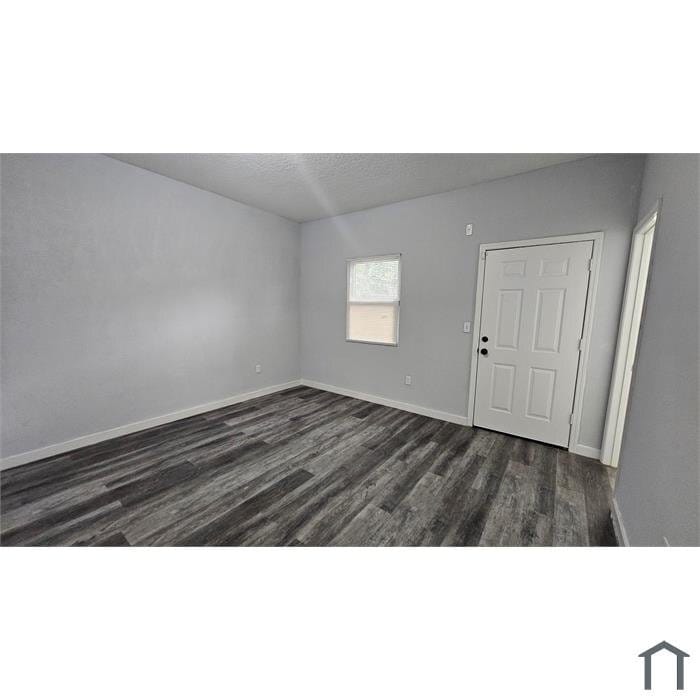 Building Photo - 1446 W 23rd St