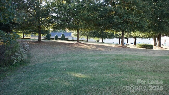 Building Photo - 12027 Stratfield Pl Cir