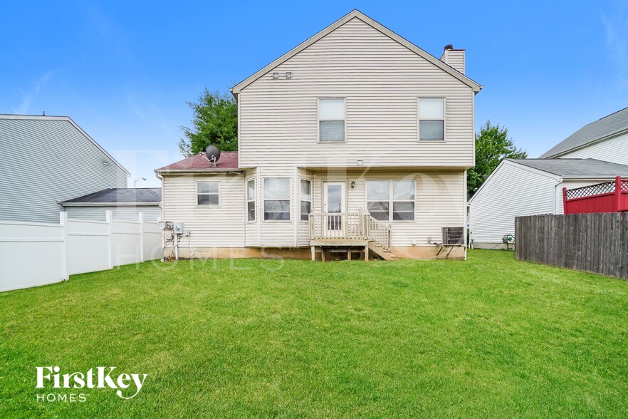 Building Photo - 2926 Fenwood Dr