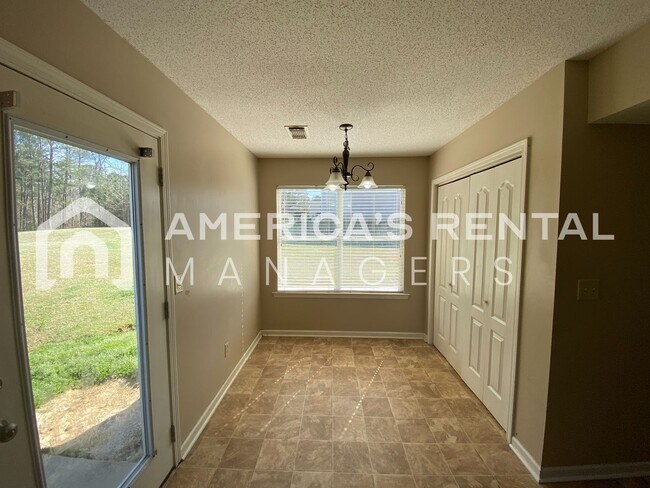 Building Photo - 11418 Oak Arbor Way