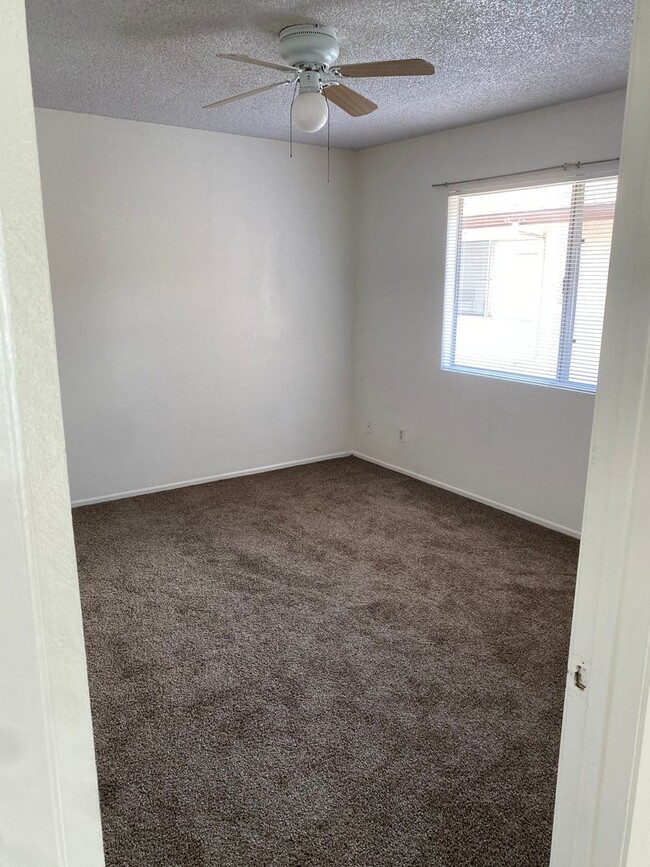 Building Photo - 2154 Woodberry Ave