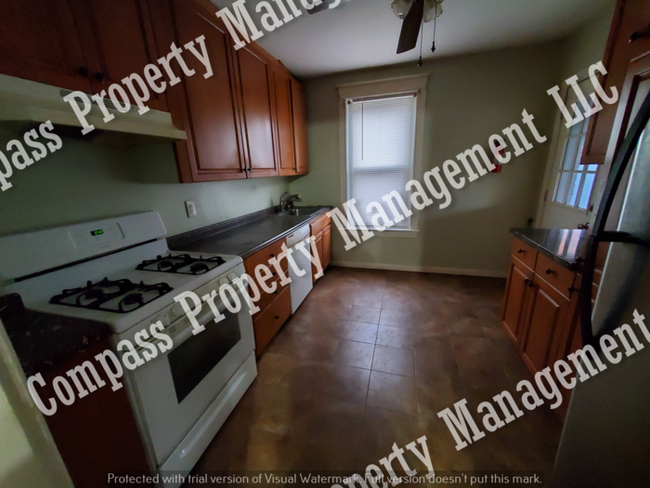 Building Photo - $1295 - 3 Beds, 1 Bath Home - Pottstown