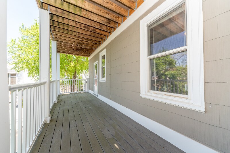 Building Photo - 258 Broadway