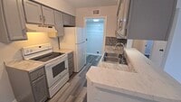 Building Photo - elmtree1401a