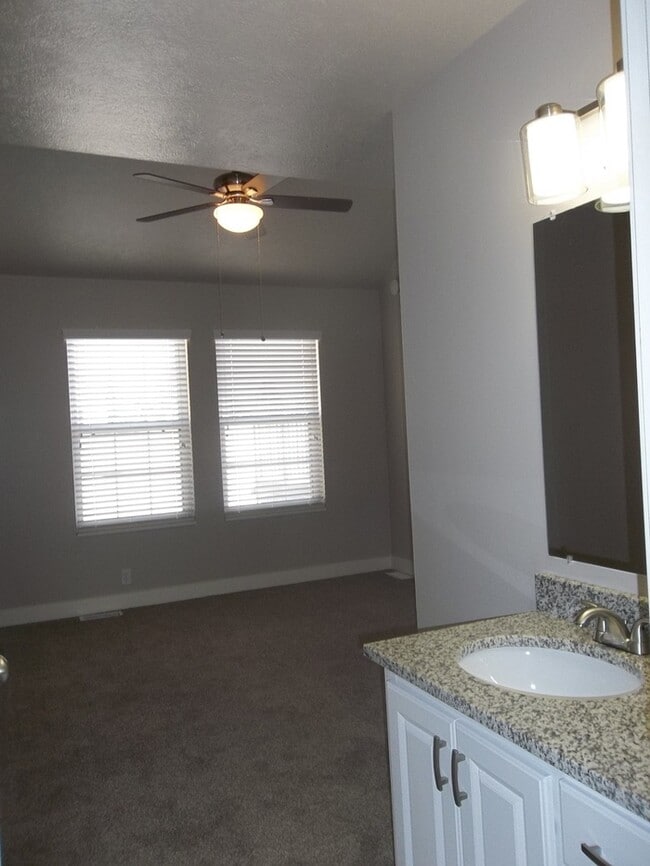 Building Photo - End Unit Spacious Two Bedroom Two & Half B...
