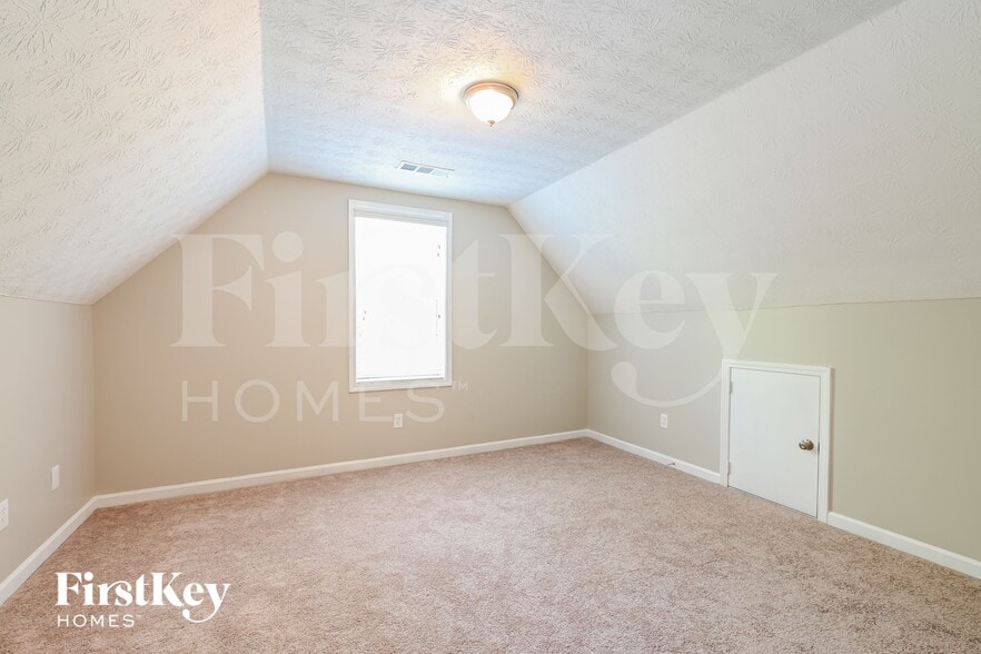 Building Photo - 4285 Bradstone Trace NW