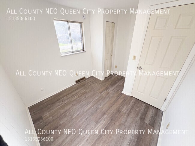 Building Photo - 7733 Harrington Ave