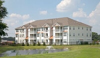Building Photo - The Fairways at Park Ave