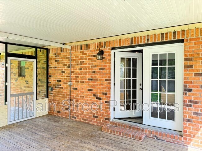Building Photo - 517 Benjulyn Rd