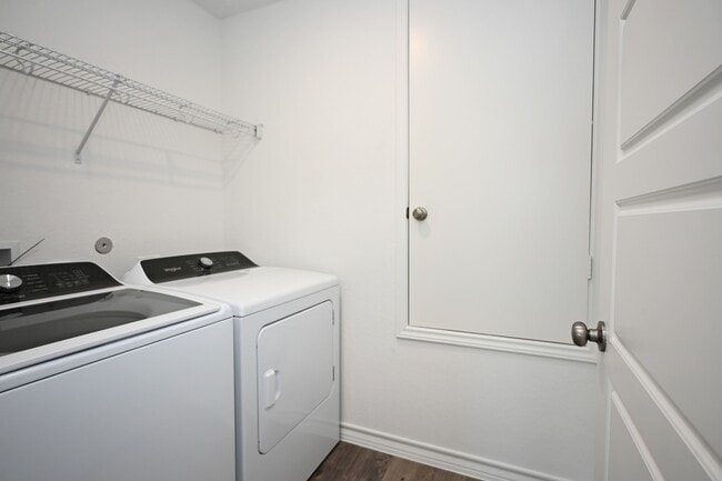 Building Photo - 2951 Water Lotus