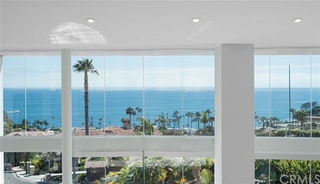 Primary Photo - 155 Irvine Cove Pl