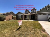 Building Photo - 2307 Tahoe Ave