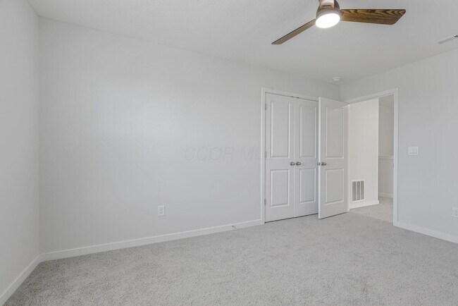 Building Photo - 758 Leslie Dr