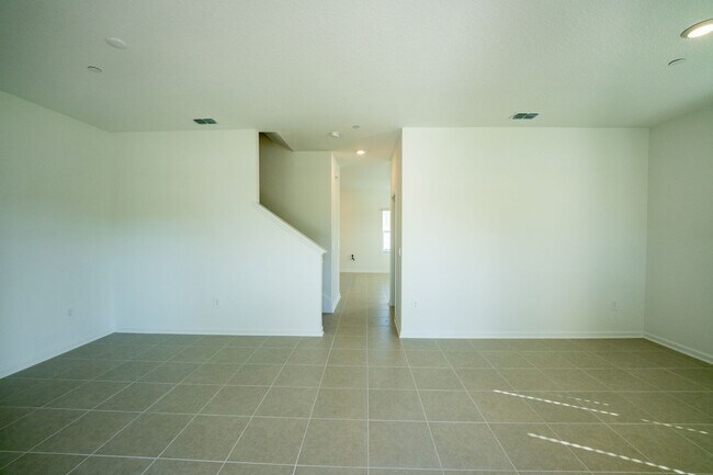 Building Photo - 2408 Rider Rain Ln