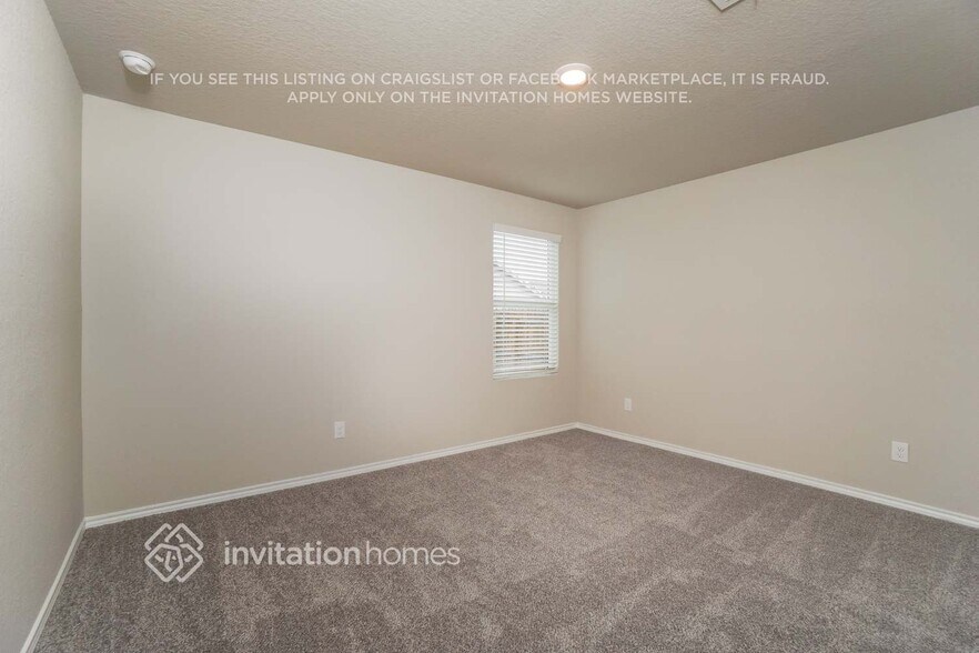 Building Photo - 10627 Varmus Dr